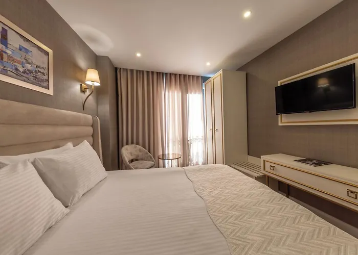 Mr Beyaz Hotel